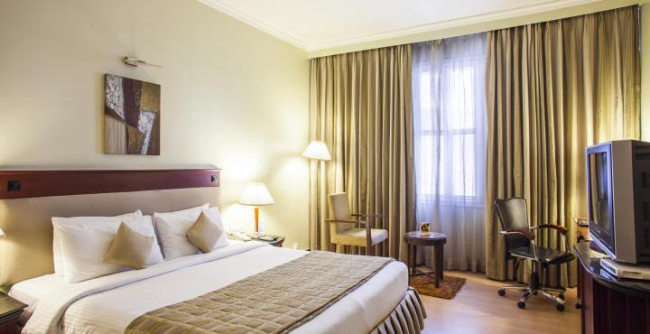 Hotel The Manohar 4*